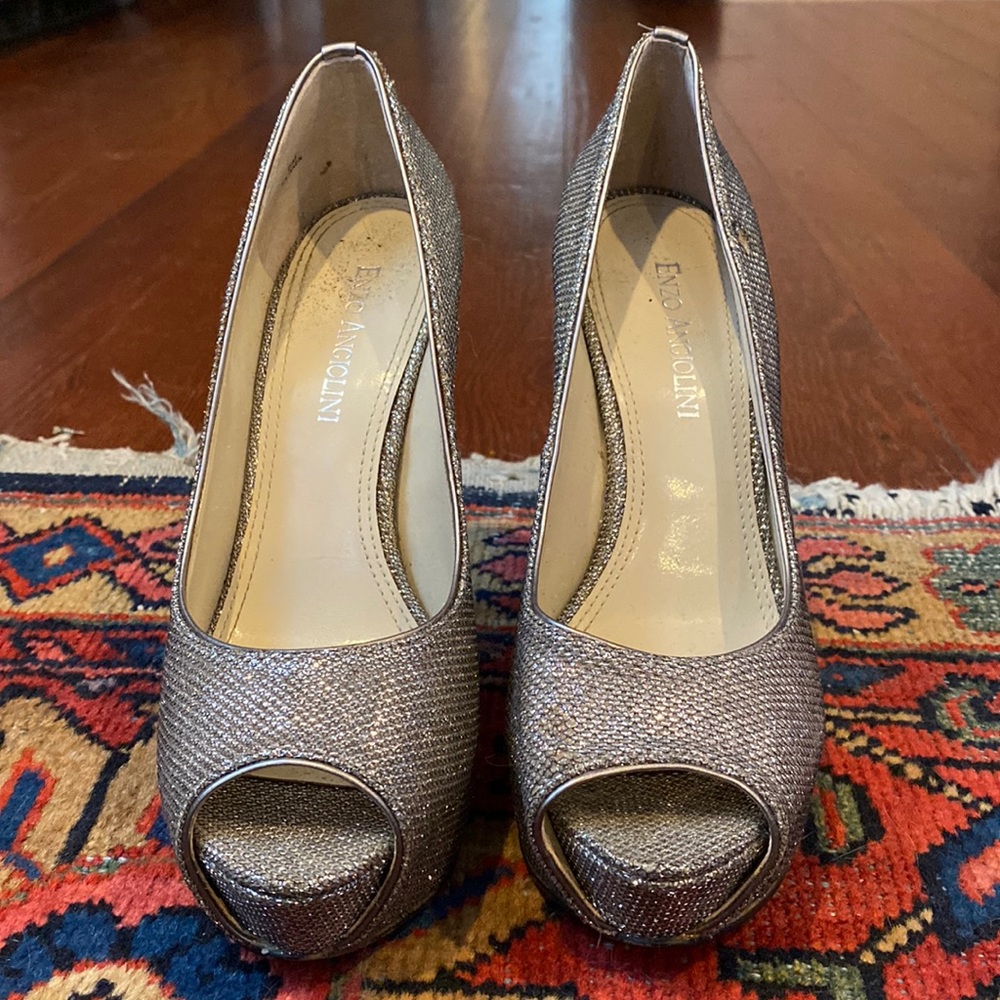 Sparkly heels for any event